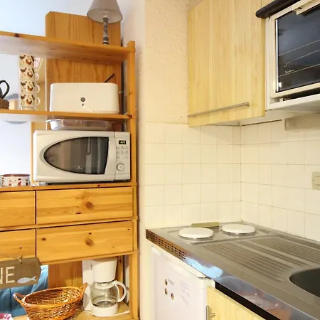 Apartment F1 Bis En Hyper-centre Du Mont-dore Avec Ascenseur - Fr-1-415-144